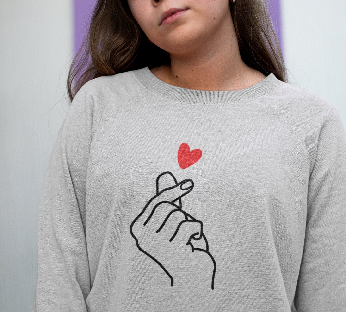 Korean Finger Heart Sweatshirt, Korean Love, Kpop Finger Heart, Kpop Shirt, K-Pop Shirt