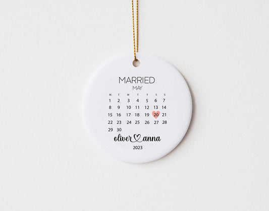 Personalised Calendar With Names Heart Keepsake Ornament